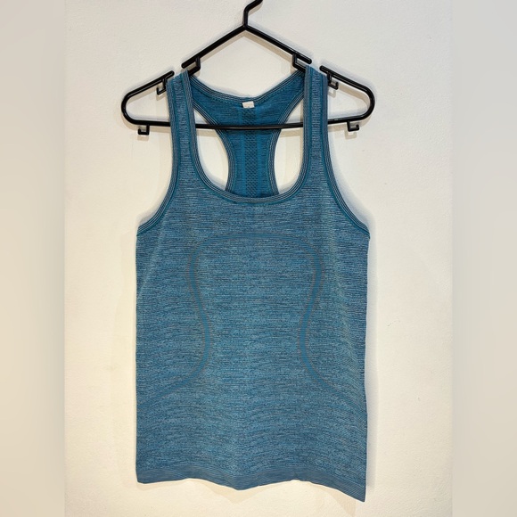 lululemon athletica Tops - Lululemon Swiftly Racerback tank top Size 4
